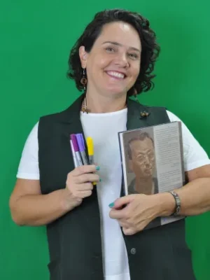 CLARISSA ROSSI - ARTES - Fundamental I E Fundamental II - 1A1, 2A1, 2A2, PRÉ I, PRÉ II, 7A1, 7A2, 8A1 - INTEGRAL I, II E III - TRABALHANDO AS EMOÇÕES e INTEGRAL I - JOGOS E BRINCADEIRAS